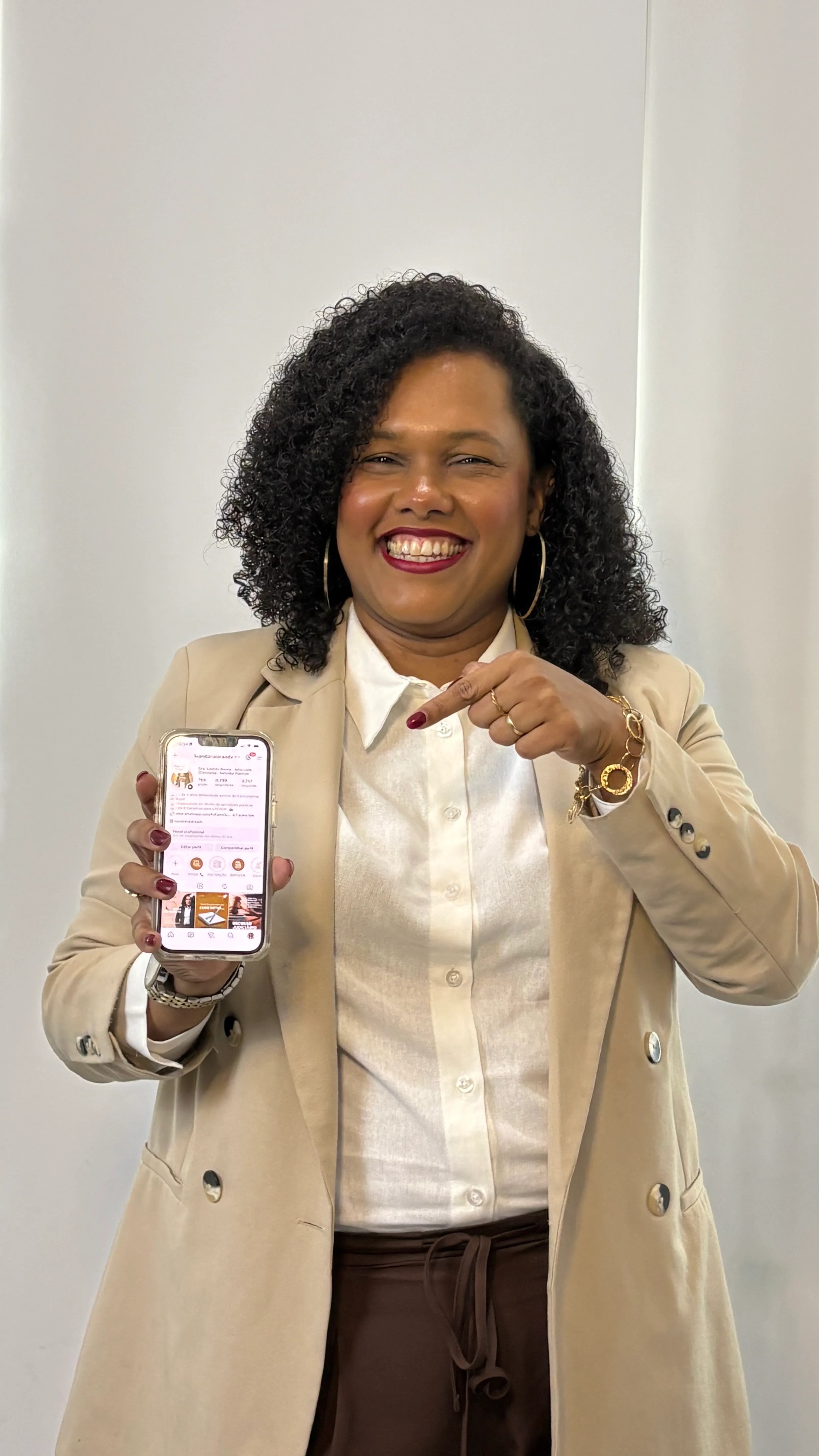 Dra Luanda Naiara fundadora